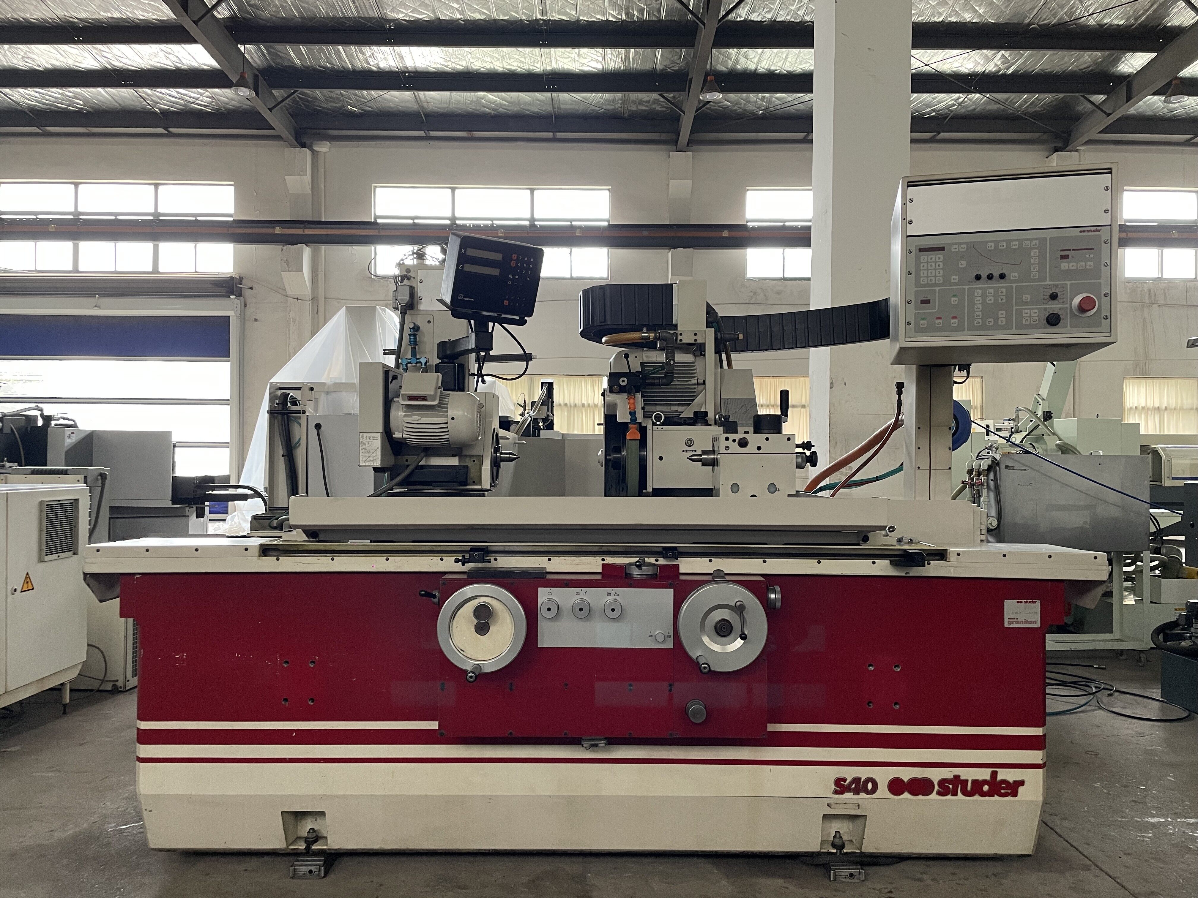 Stutterer Cylindrical and Internal Grinding Machines (Switzerland)