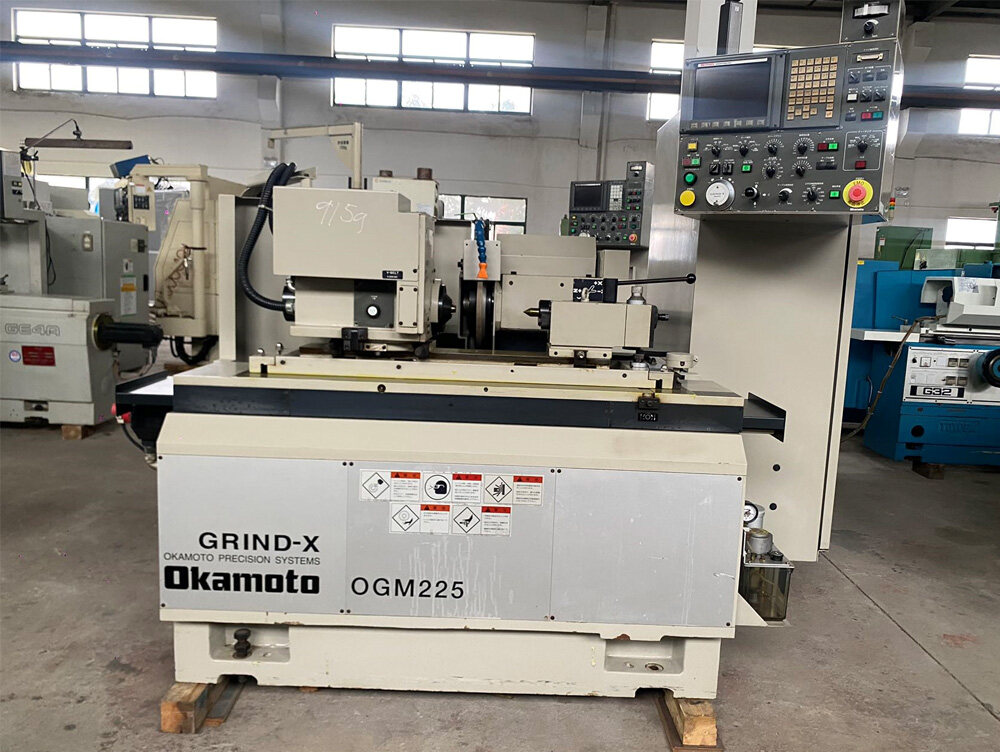 Japan Okamoto cylindrical grinding machine