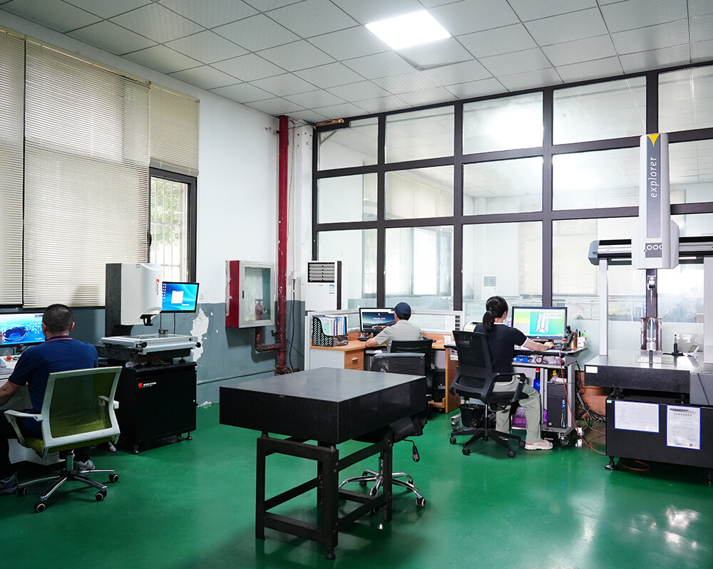 Blow Molding Tooling - Quality Control Lab