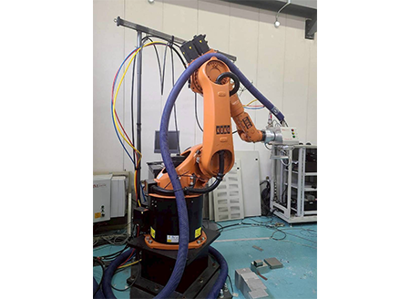 KUKA 机械臂