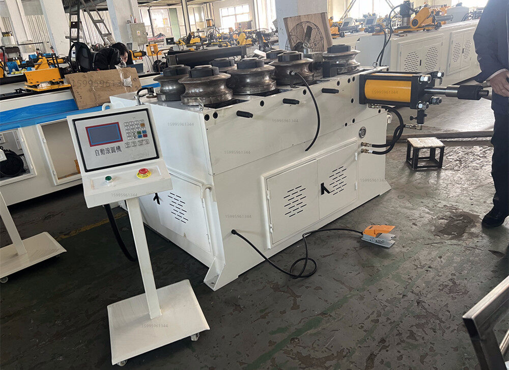 GY-120NC液压滚圆机